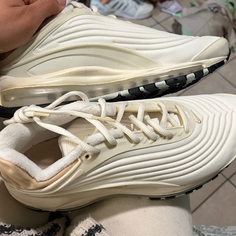 Nike Air Max - Picture 3 of 6